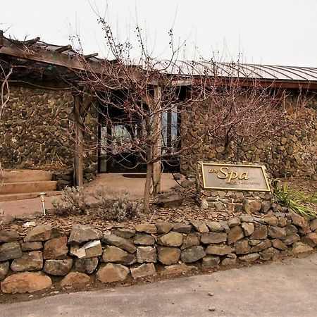Columbia River Gorge Retreat At Cave B Ridge Quincy 外观 照片